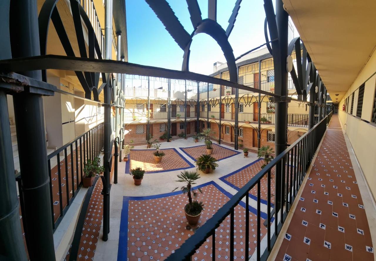 Estudio Sevilla Centro Exterior photo